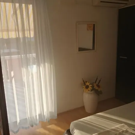 In With Sea View, Terrace, Air Conditioning, Wifi 3591-2 Appartamento *
