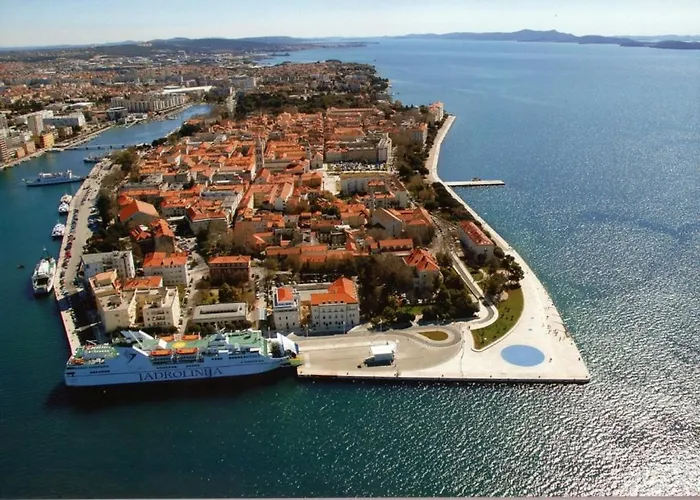 In With Sea View, Terrace, Air Conditioning, Wifi 3591-2 * Privlaka (Zadar)