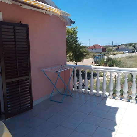In Privlaka With Sea View, Terrace, Air Conditioning, Wifi 3591-2 *