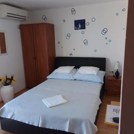 In Privlaka With Sea View, Terrace, Air Conditioning, Wifi 3591-2 Apartment